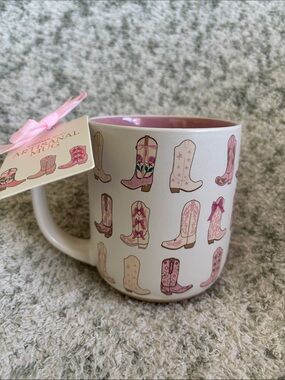 Cute Western Pink Cowboy Boot Design Ceramic Mug - Pink Interior NWT 16oz